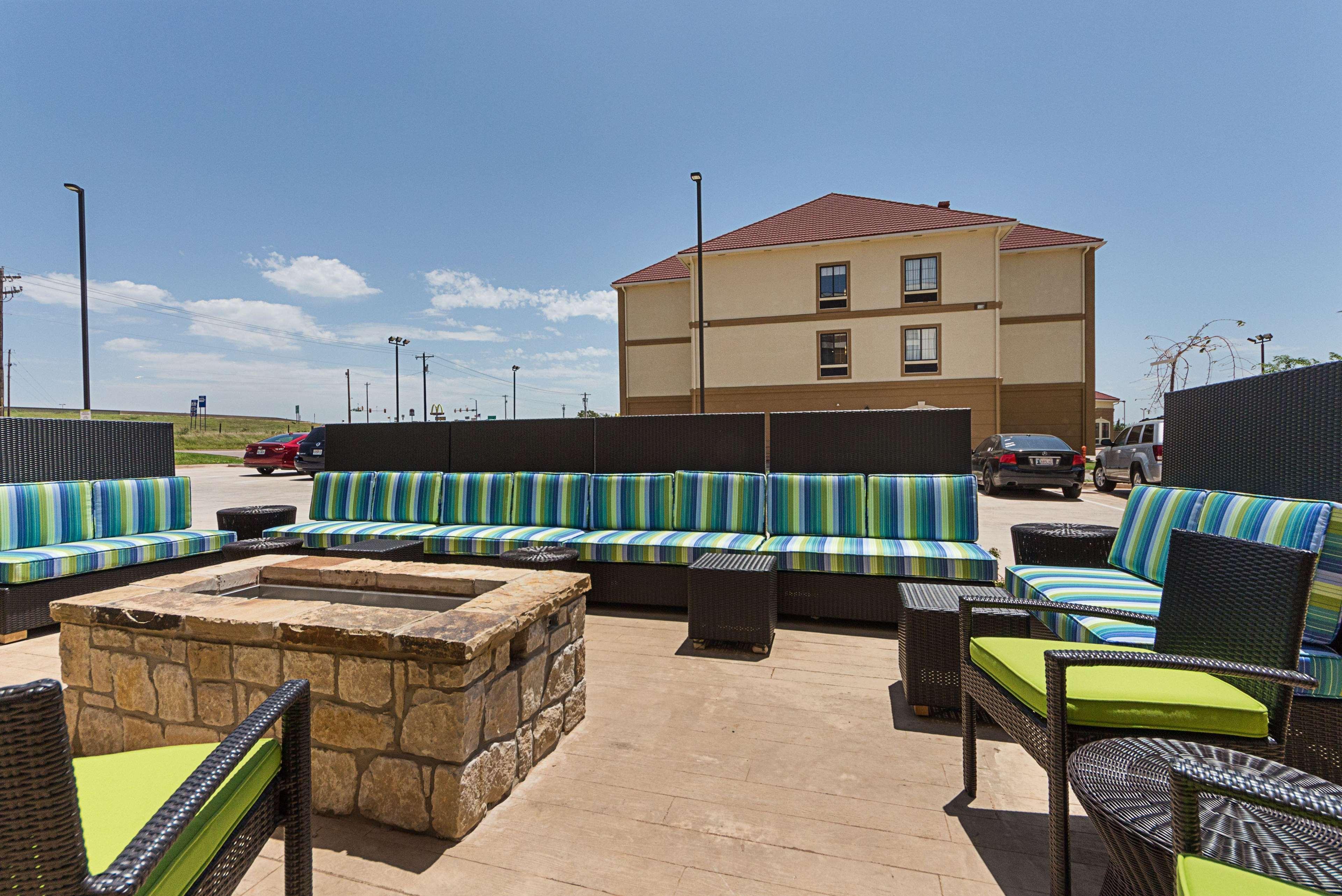 Home2 Suites By Hilton Oklahoma City Yukon Exterior photo